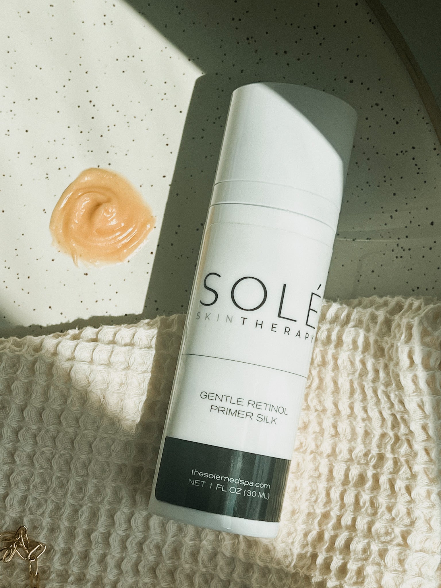 Solé Gentle Retinol Primer Silk
